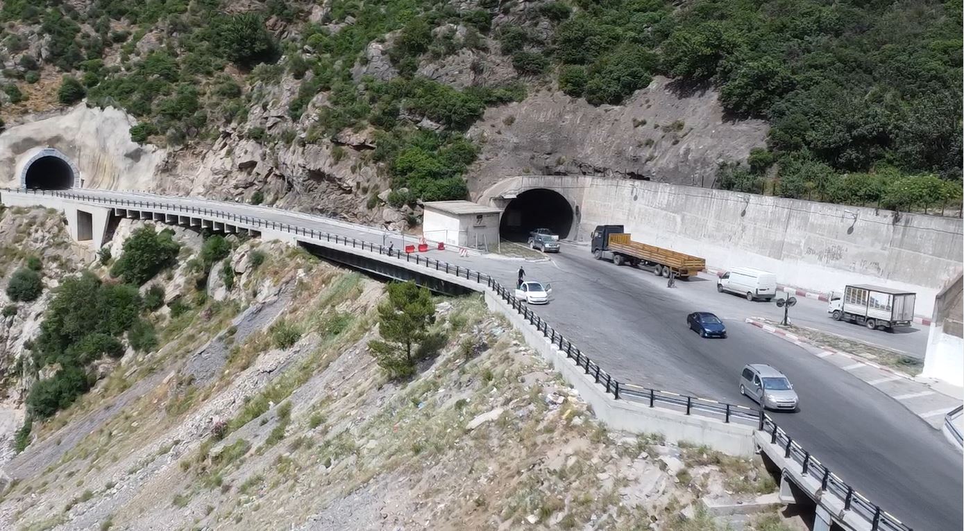 Özgün İnşaat, RN09 Karayolu Üzerindeki Kherrata Tünellerini Yeniliyor!